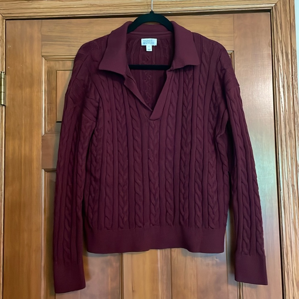 MARKET & SPRUCE maroon collared sweater